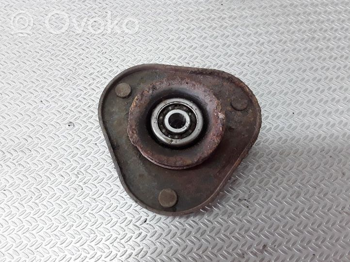 Toyota Corolla Verso AR10 Support de jambe de force supérieur avant 