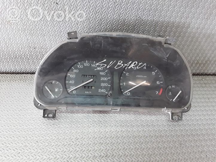 Subaru Legacy Tachimetro (quadro strumenti) 0182044