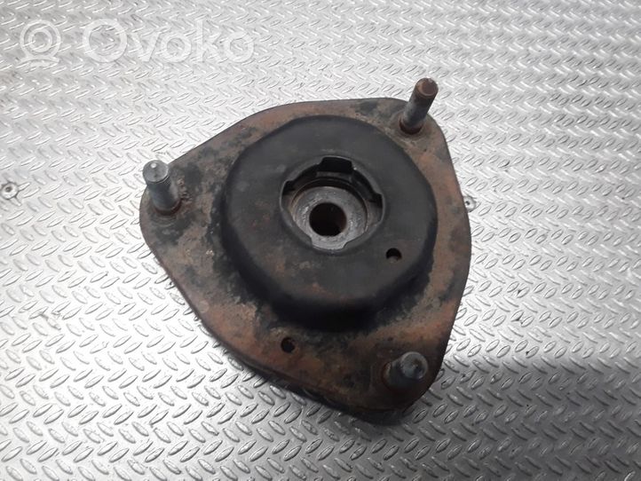 Toyota Avensis Verso Front upper strut mount 