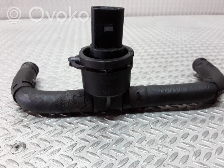 Volkswagen Polo IV 9N3 Sensore temperatura del carburante 038906081B