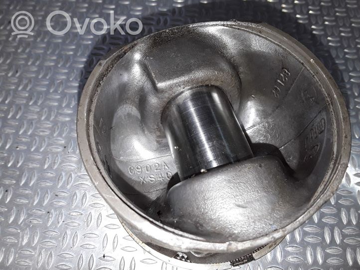 Ford Focus Piston C9D2A