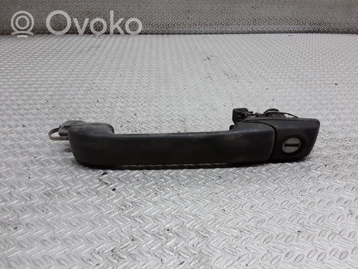 Volkswagen Vento Türgriff Türöffner vorne 1H0837209