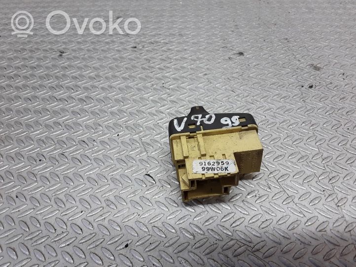 Volvo S70  V70  V70 XC Autres commutateurs / boutons / leviers 9162959
