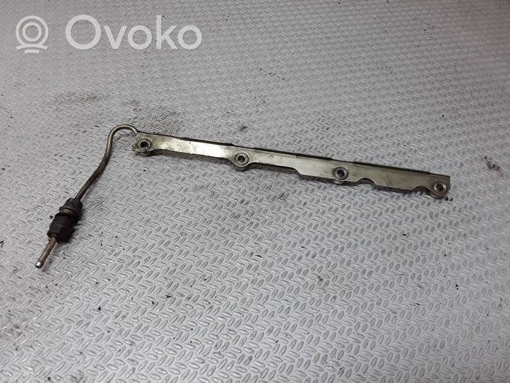 Nissan Almera N16 Linea/tubo flessibile di ritorno del carburante 