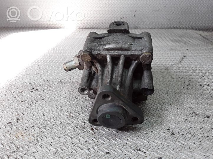 Audi A6 S6 C4 4A Ohjaustehostimen pumppu 048145155F