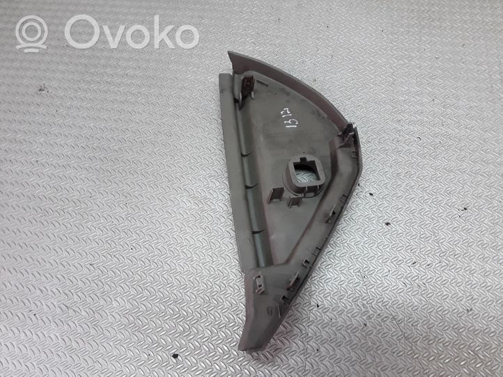 Renault Megane II Panelės apdailos skydas (šoninis) 8200179045