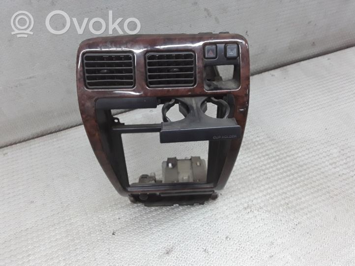 Toyota Hilux (N80, N90, N100, N110) Konsola środkowa / Radio / GPS 5540535030