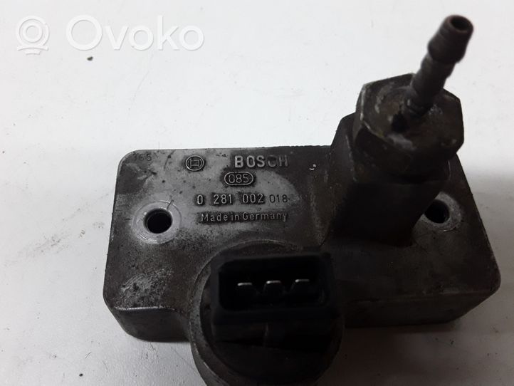 Audi 80 90 S2 B4 Sensore di pressione 0281002018