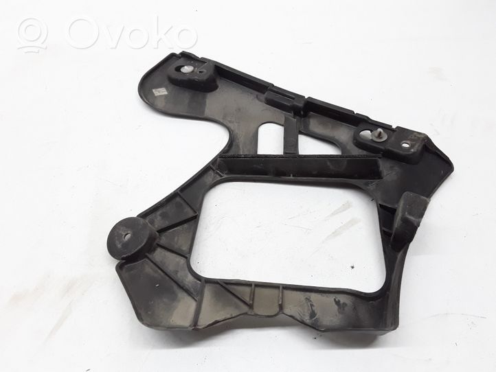 Renault Megane II Support de pare-chocs arrière 8200146047