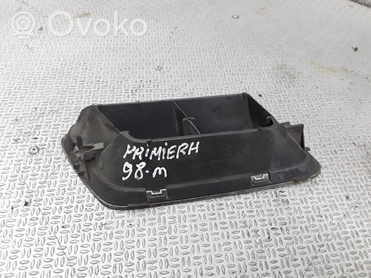 Nissan Primera Grotelės viršutinės 62332F