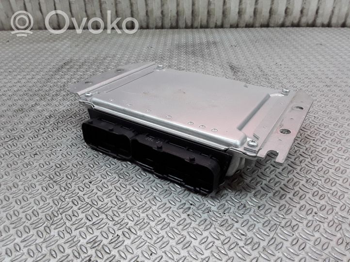 Hyundai Elantra Calculateur moteur ECU 0281010576