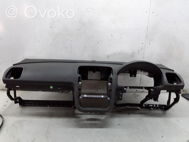 Volkswagen Eos Panelė 1Q2858295A