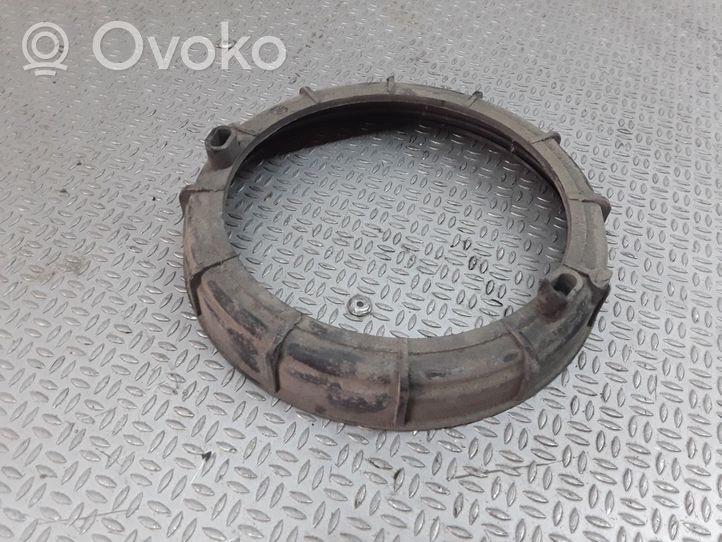 Citroen C4 I Bague de verrouillage pour réservoir de carburant 9633283880