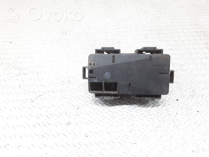 Honda CR-V Module de fusibles 