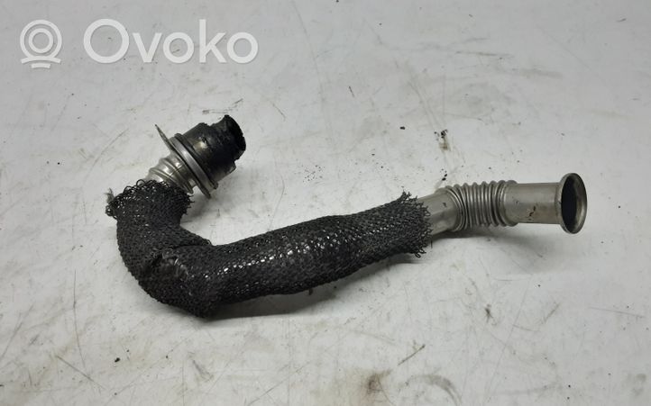 Peugeot 307 Tuyau de raccordement solide EGR 