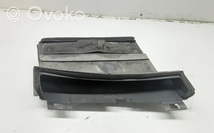 Toyota Yaris Oro paėmimo kanalo detalė (-ės) 