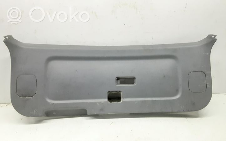 Toyota Avensis Verso Apdaila bagažinės dangčio (komplektas) 6775044060