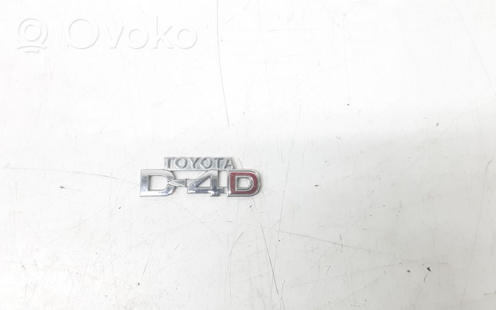 Toyota Avensis Verso Gamintojo ženkliukas/ modelio raidės 