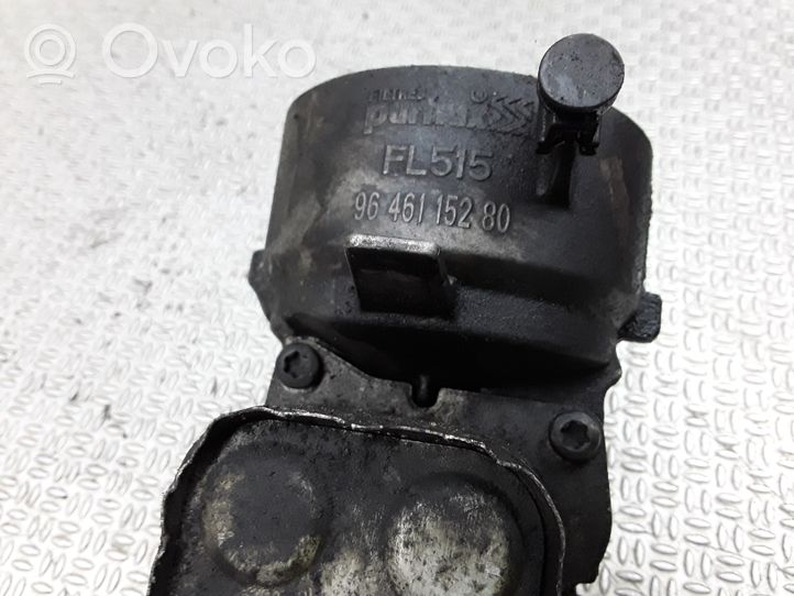 Peugeot 307 Soporte de montaje del filtro de aceite 9646115280