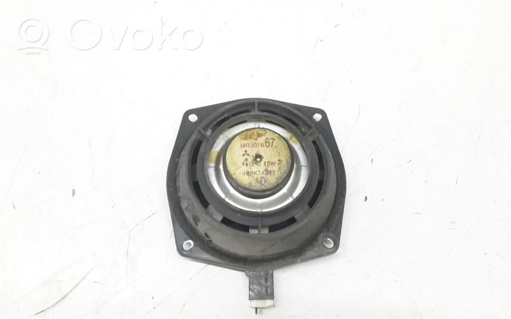 Mitsubishi Pajero Garsiakalbis (-iai) priekinėse duryse MR301667