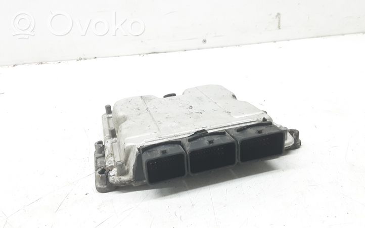 Opel Movano A Sterownik / Moduł ECU 8200236624