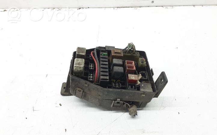 SsangYong Musso Module de fusibles 8230405090Z