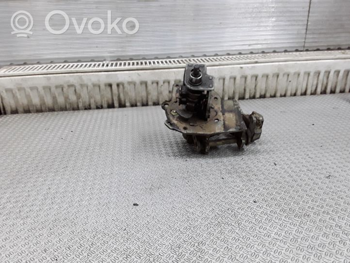 Ford Mondeo Mk III Gear selector/shifter in gearbox 1S7R7201AE