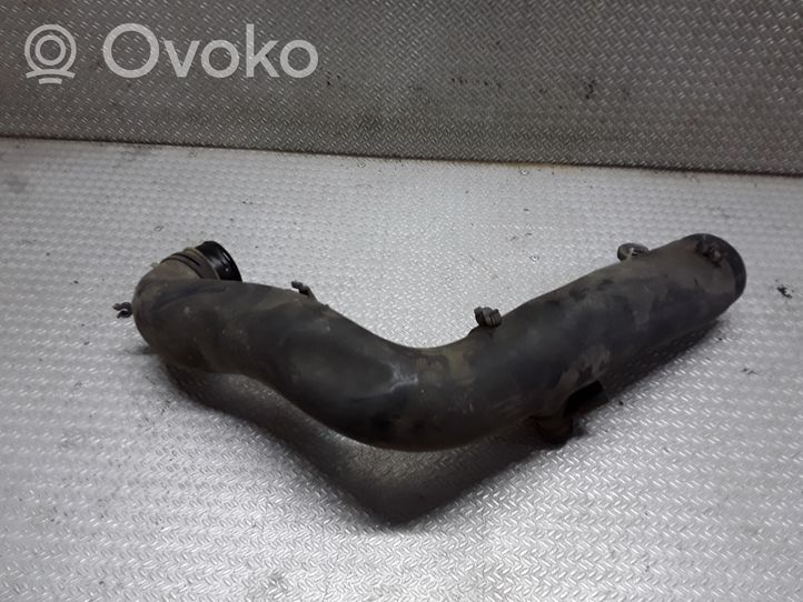 Volkswagen Golf Plus Turboahtimen ilmanoton letku 1K0129654L