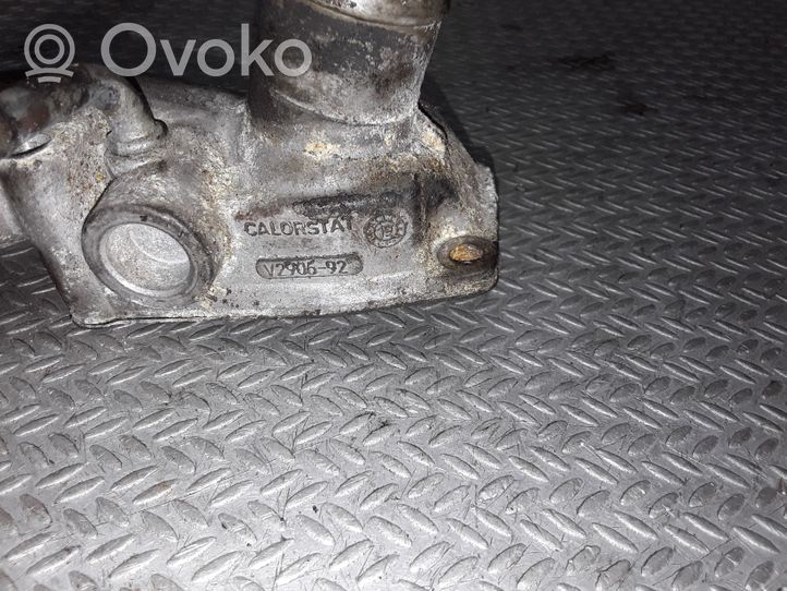 Opel Zafira A Termostat / Obudowa termostatu V290692