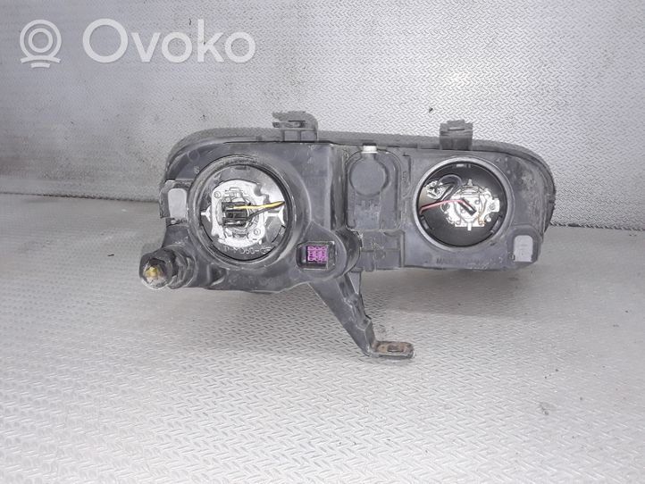 Rover 25 Lampa przednia 89003771