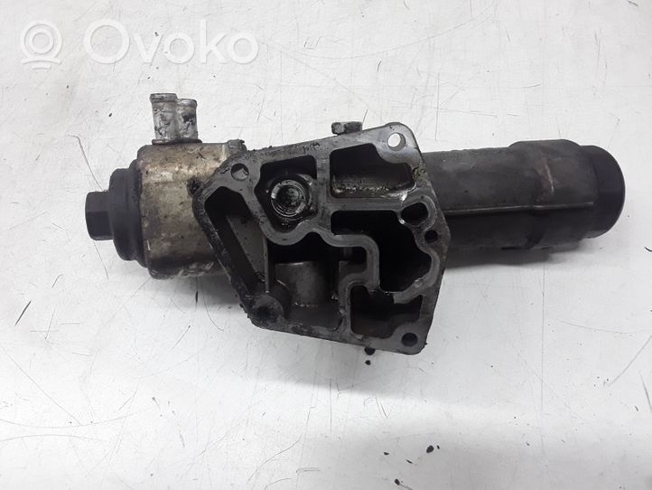 Volkswagen PASSAT B5 Supporto di montaggio del filtro dell’olio 038115389C