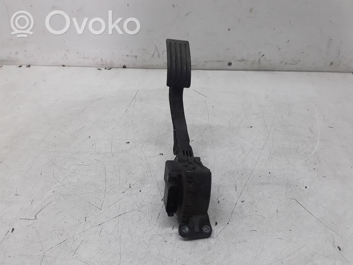 Volvo V50 Accelerator throttle pedal 4M519F836