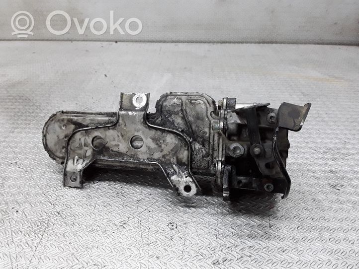 Volkswagen Golf IV EGR-venttiili/lauhdutin 038131513D