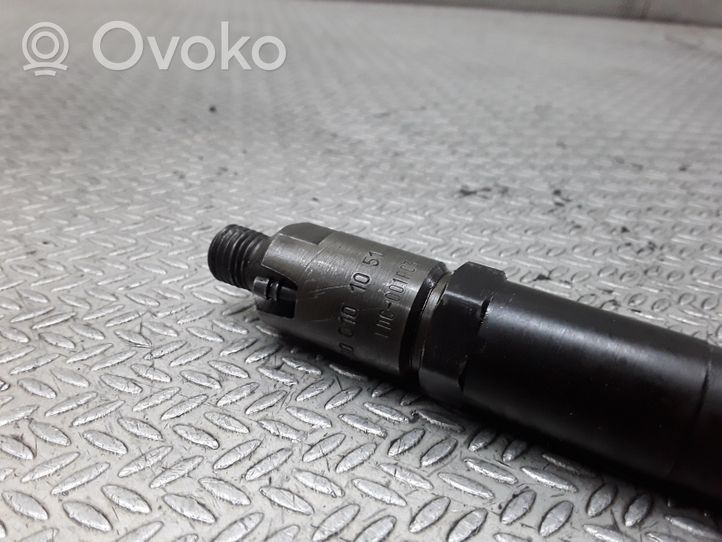 Mercedes-Benz C W202 Injecteur de carburant 0000101051