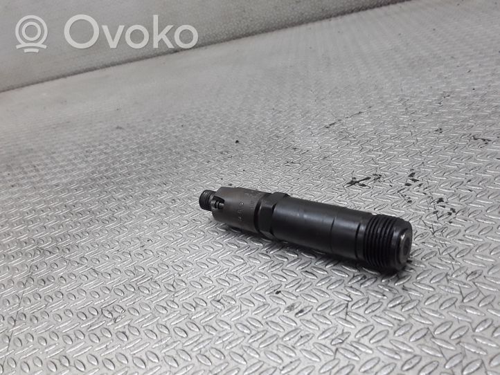 Mercedes-Benz C W202 Injecteur de carburant 0000101051