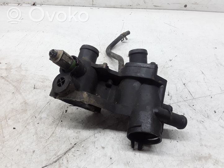 Seat Arosa Boîtier de thermostat / thermostat 032121111