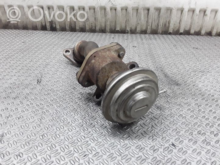 Volvo 850 Soupape vanne EGR 074131503