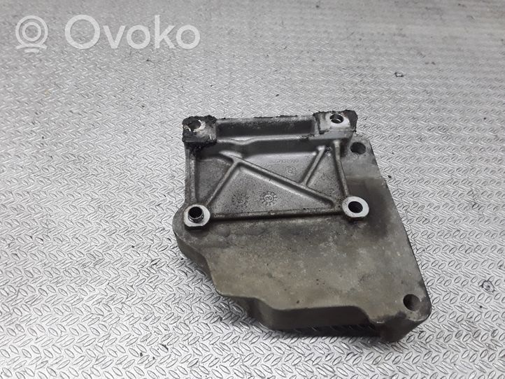 Citroen C3 Uchwyt / Mocowanie sprężarki klimatyzacji 9657137480