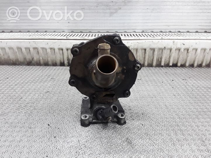 Ford Mondeo Mk III Pompe de circulation d'eau XS7Q8A578