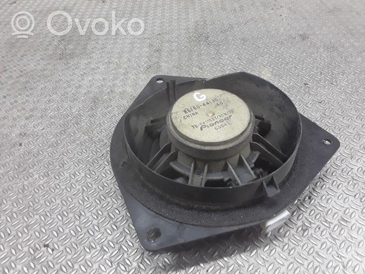 Toyota Corolla Verso E121 Takaoven kaiutin 8616044130