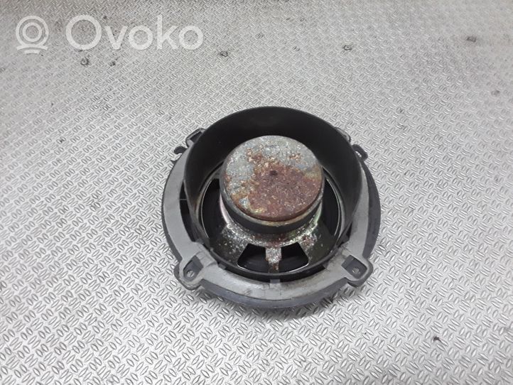 KIA Rio Enceinte de porte arrière 963321G000