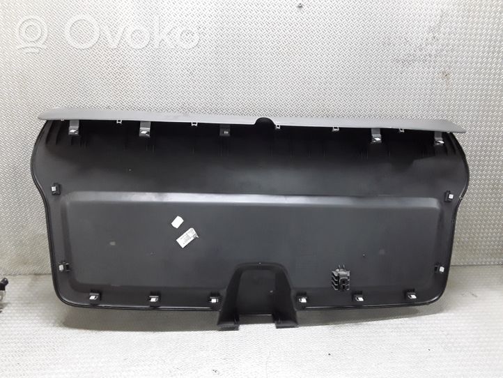 Skoda Fabia Mk3 (NJ) Garniture de couvercle de coffre arriere hayon 6V9867975