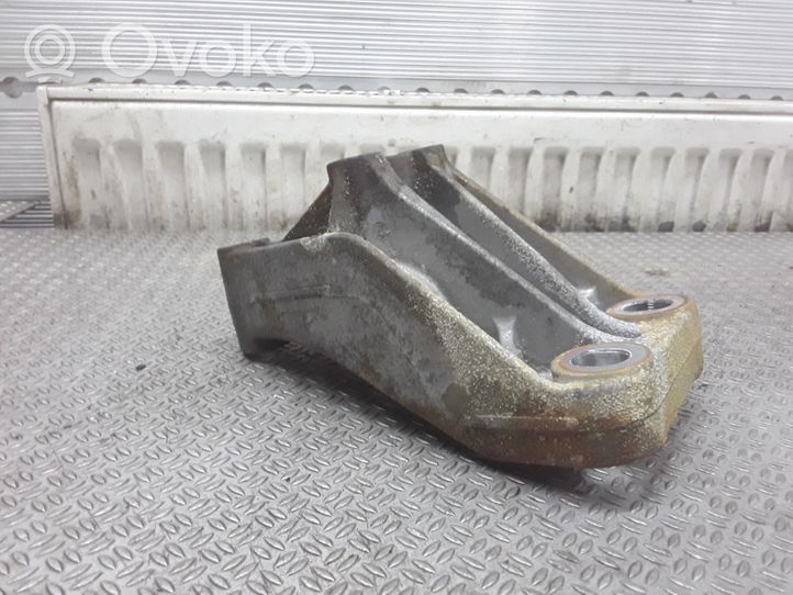 Subaru Justy Support, suspension du moteur 