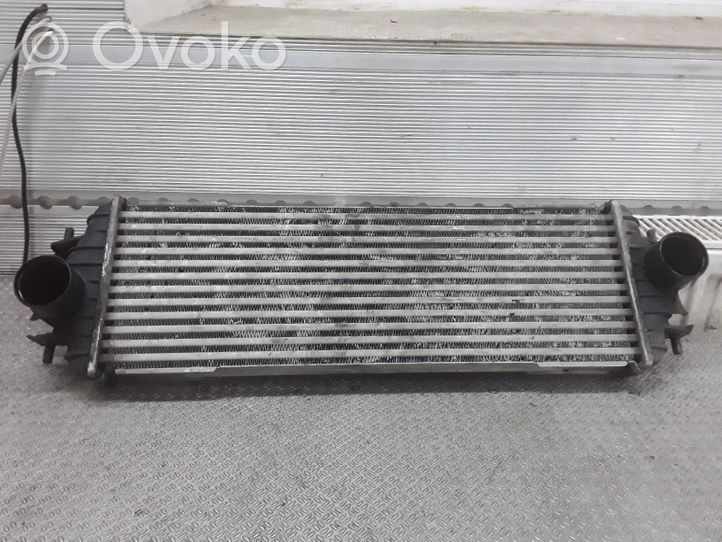 Opel Vivaro Intercooler radiator 7700312903G