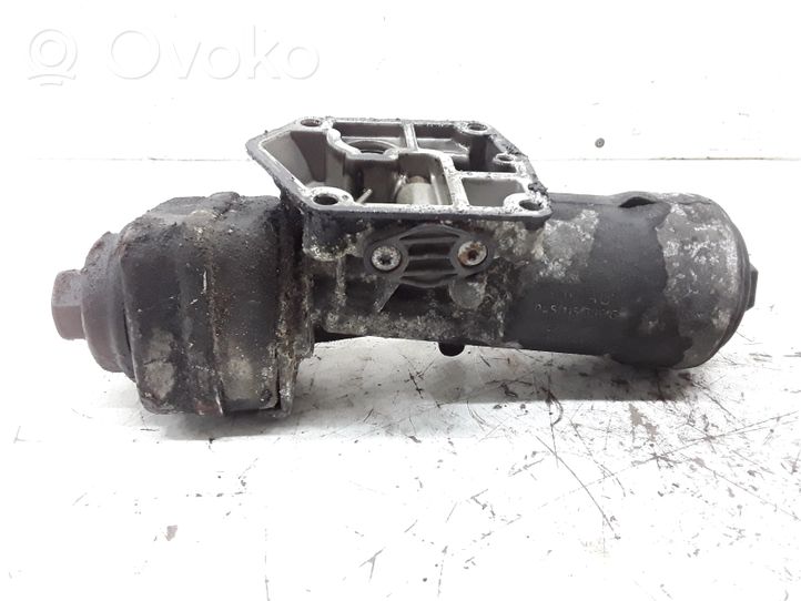 Volkswagen Touran I Mocowanie / uchwyt filtra oleju 045115389G