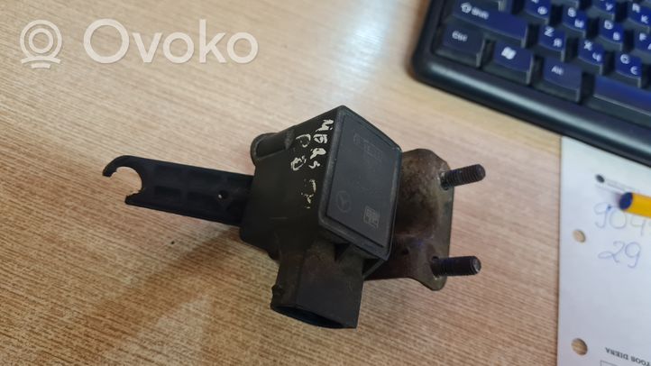 Mercedes-Benz E W211 Sensore di livello faro/fanale A0105427717