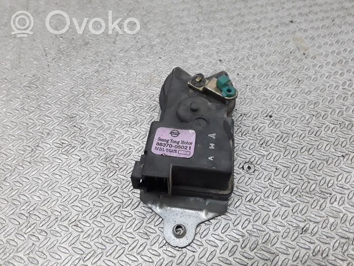 SsangYong Musso Moteur verrouillage centralisé 8837005021