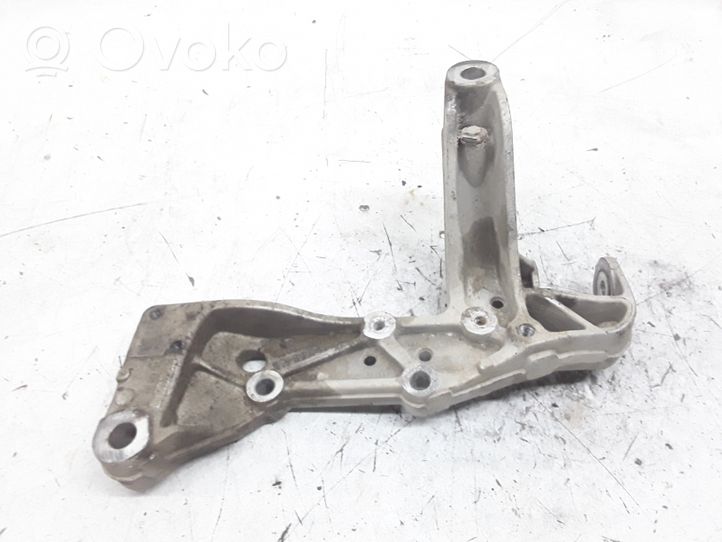 Seat Altea Łapa / Mocowanie silnika 1K0199295F