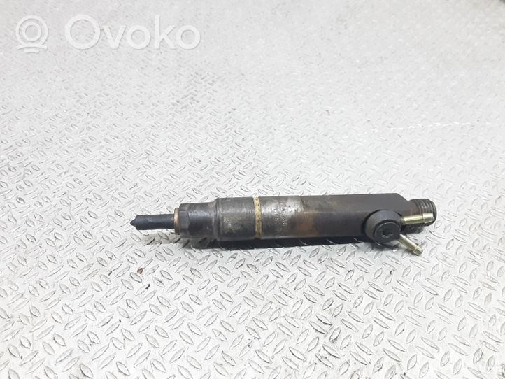 Volkswagen II LT Injecteur de carburant 074130201C