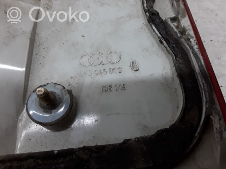 Audi 100 S4 C4 Lampy tylnej klapy bagażnika 4A0945093